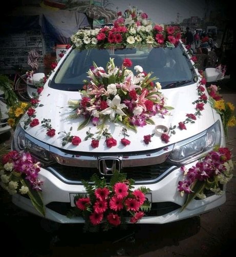 https://myrosesolution.in/storage/flower-decoration-car-500x500.jpg